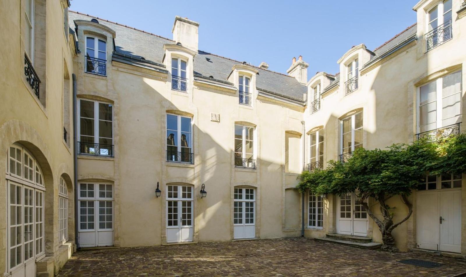 Bayeux, Normandy, Private Mansion, 17Th-18Th Century, In The City Eksteriør billede
